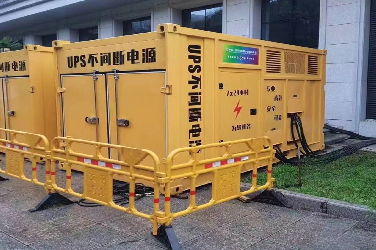 陆丰发电机租赁施工现场